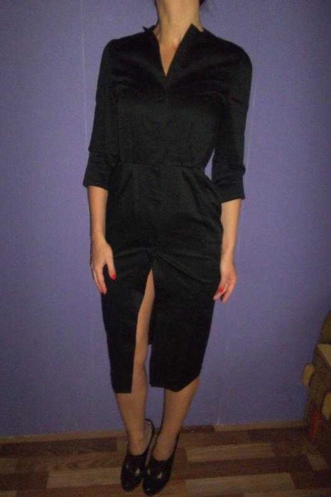 Фирменное платье villona