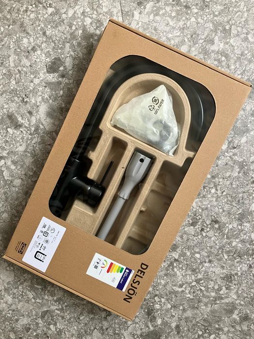 Torneira misturadora cozinha preta nova