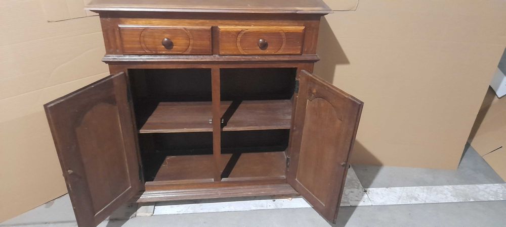 sapateira em madeira