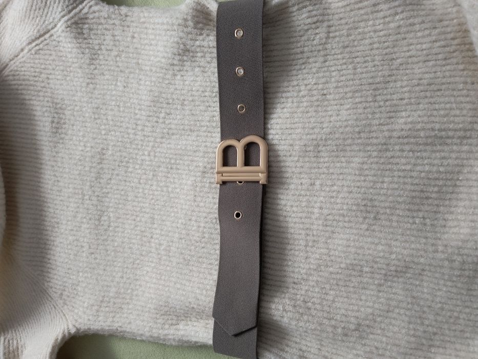 Ozdobny pasek damski