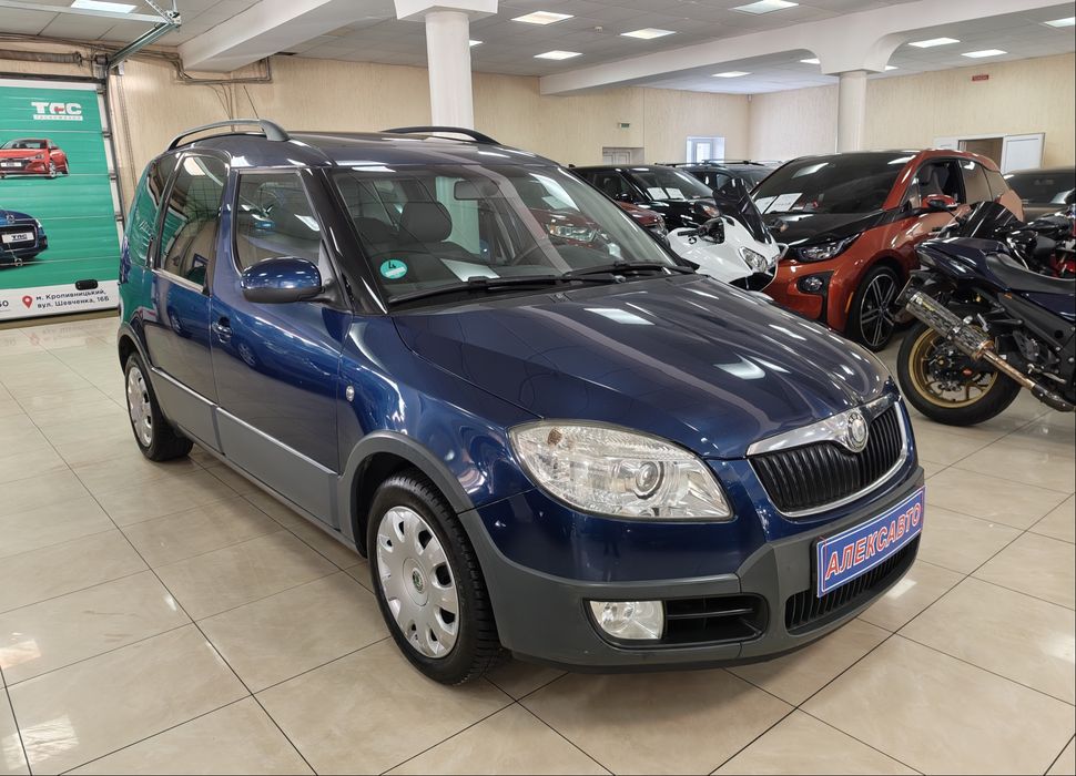Skoda Roomster Scout 1.4МРі 16V 5МКПП 2009 р.в. (86 к.с.)