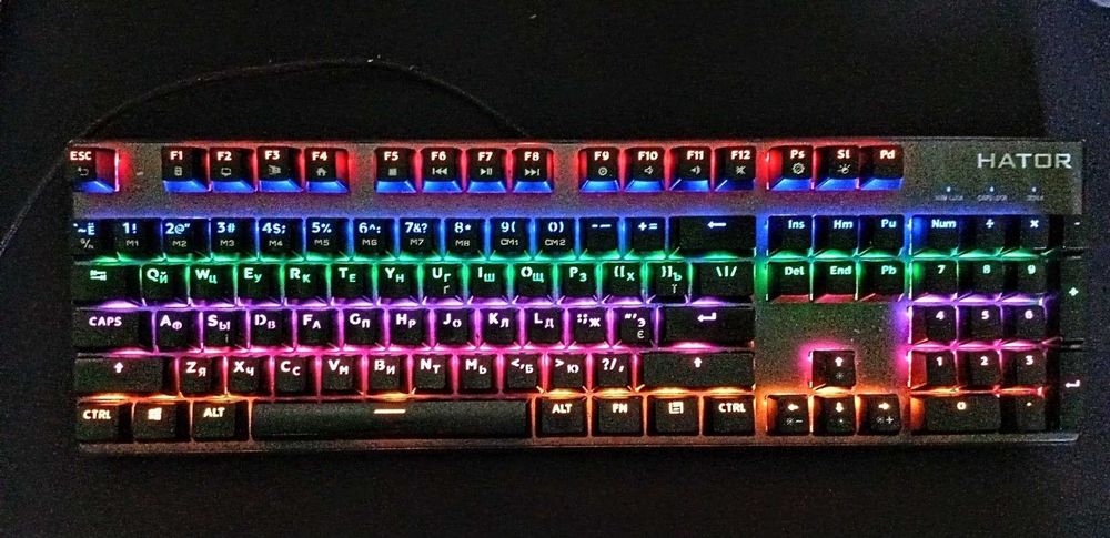 Продам клавіатуру комп'ютерну Б/У Hator Starfall HTK-608