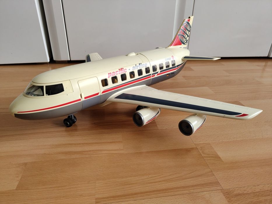 Duży samolot Playmobil Długosz 62cm szerokość 67cm lotnisko.