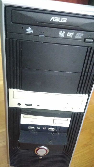 ASUS корпус комплектуючі збірка ЦП