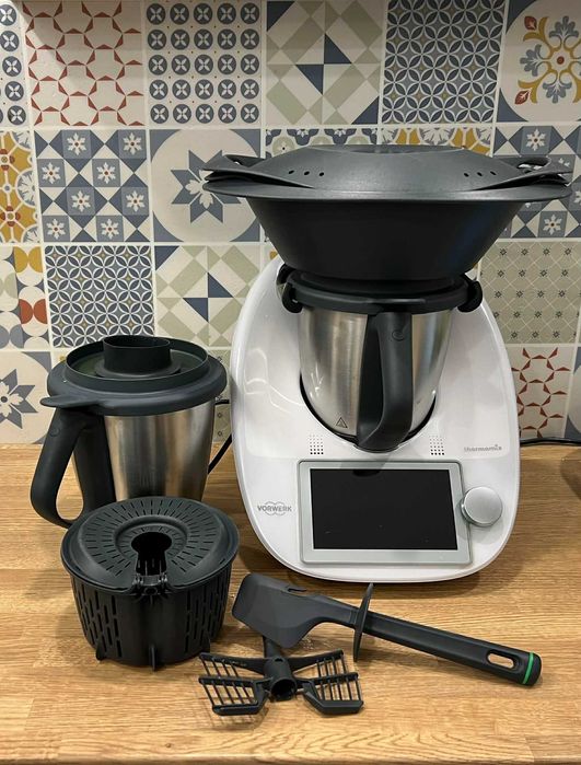 Thermomix TM6 - bogaty zestaw, stan bardzo dobry