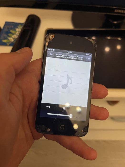 iPod touch 4 покоління 32GB (A1367)