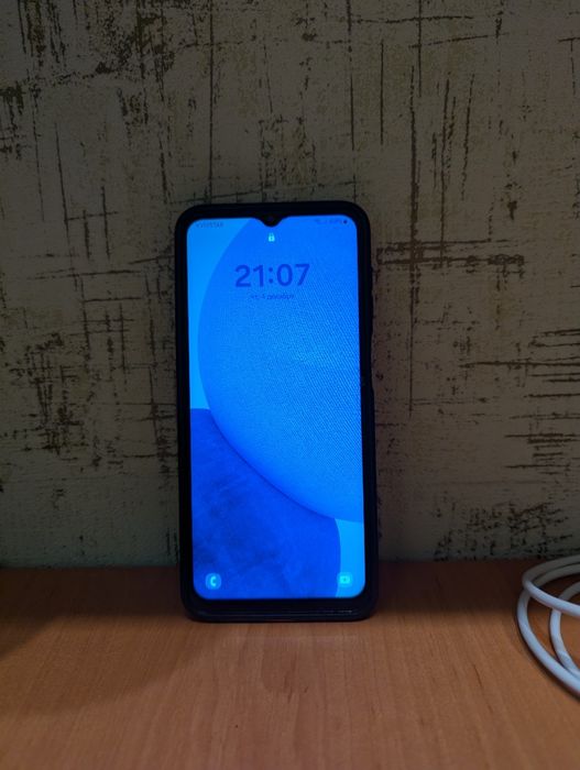 Смартфон Samsung Galaxy a23 6/128 на 2 SIM