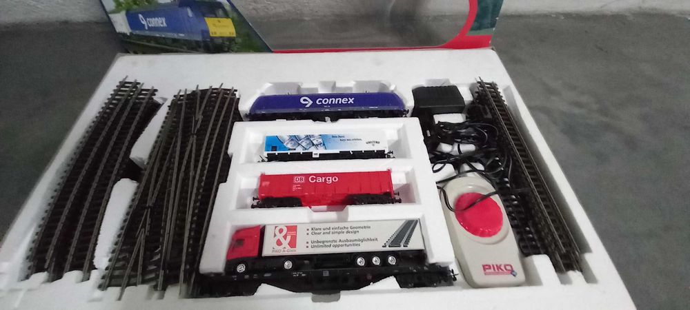 Pista de comboios Piko  H0  1:87