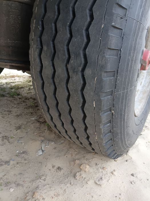 Продам прицеп шміц