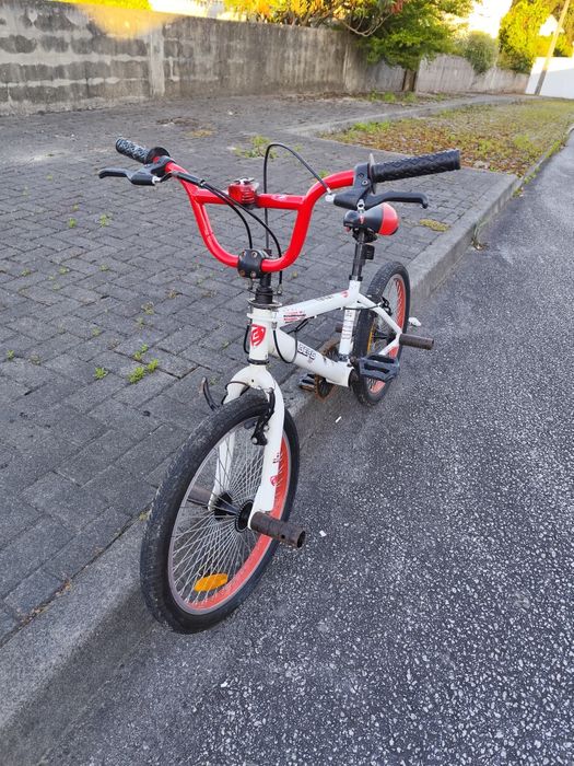 Bicicleta em bom estado