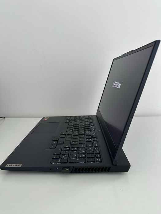 Lenovo Legion 5 15.6" FHD | Ryzen 7 5800H | 16GB | 512GB SSD | RTX 3060 (Como Novo)