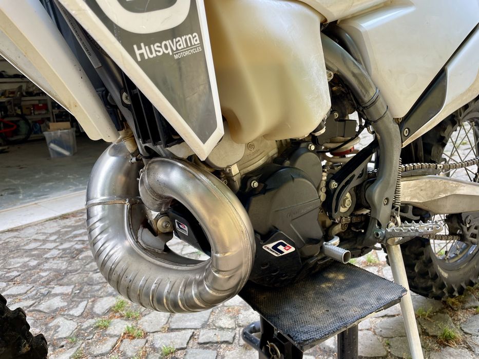 Husqvarna TE 300 i 2022