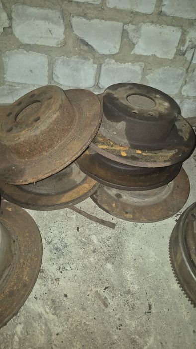 Супорта задні диски опель омега б
