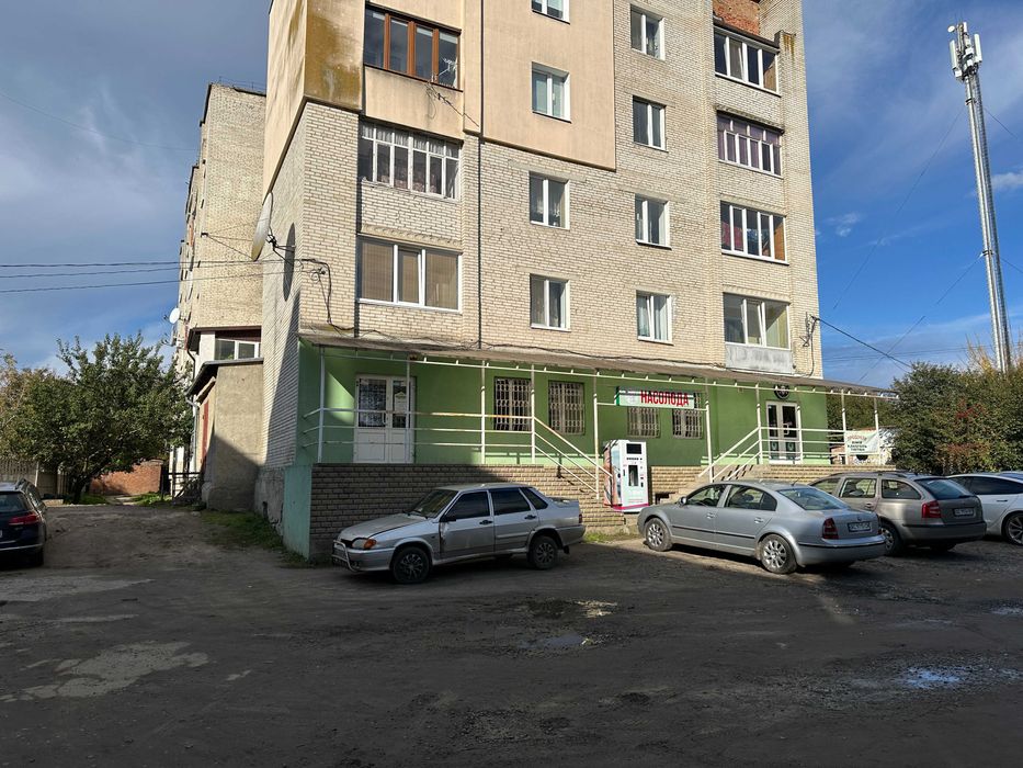 Оренда комерційного приміщення по вул. Новочерчицька