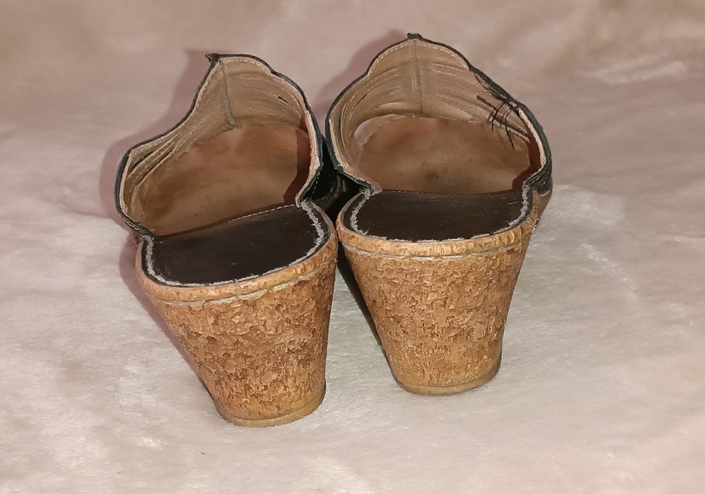 Klapki że skóry naturalnej 41/27 cm