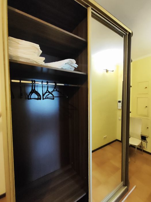 Шафа купе 3 двері, дзеркало