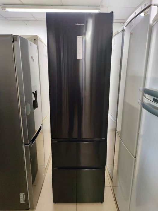 Холодильник LG GBB71PZEFN