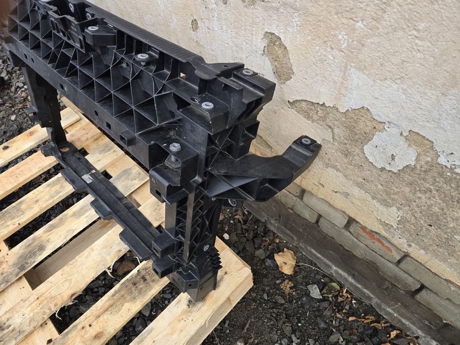 Seat  ateca pas przedni