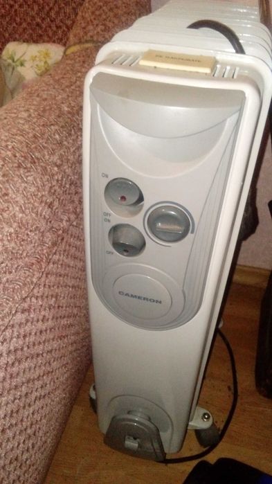 Обiгрiвач масляний 9 секцiй. швидко грiэтся, мало споживаэ електрики