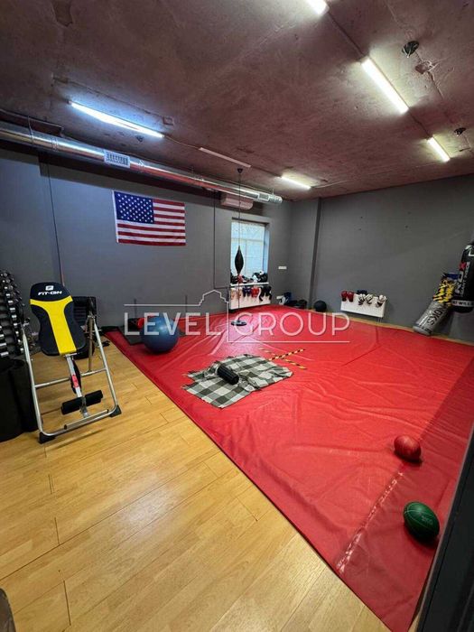 Продаж комерційного приміщення у центрі Печерська Київ