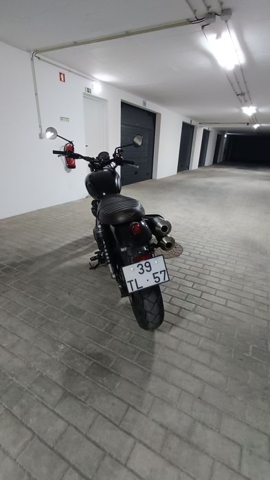 Triumph street Scrambler 900cc