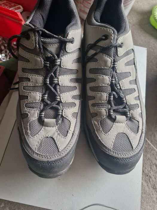 Buty robocze nowe rozmiar 6