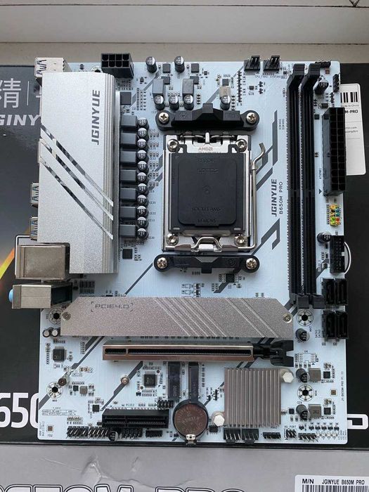 Материнська плата JGINYUE B650M-PRO AM5 mATX (White)