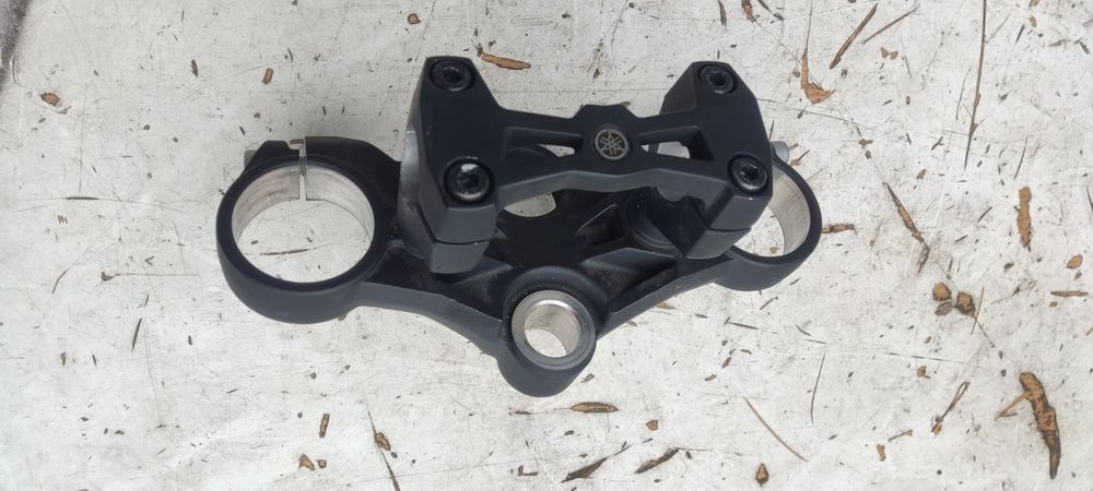 Yamaha mt125 mt 125 półka górna