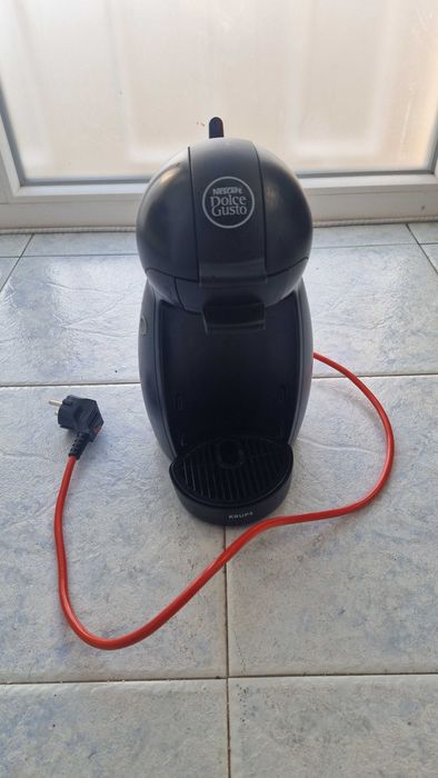 Máquina de Café Dolce Gusto, marca Krups