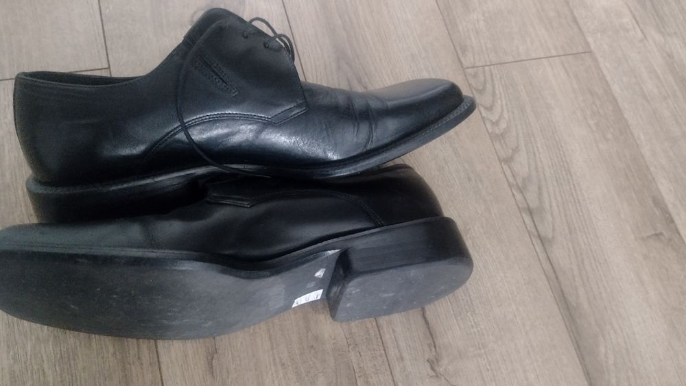 Czarne buty męskie, rozmiar 43