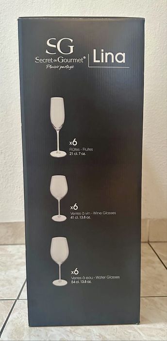 Conjunto de 36 copos com pé NOVOS (vinho, água e champanhe)