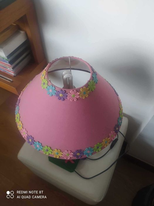 Candeeiro quatro criança