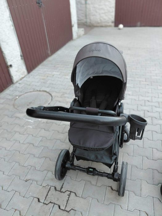 Sprzedam  wózek  4w1