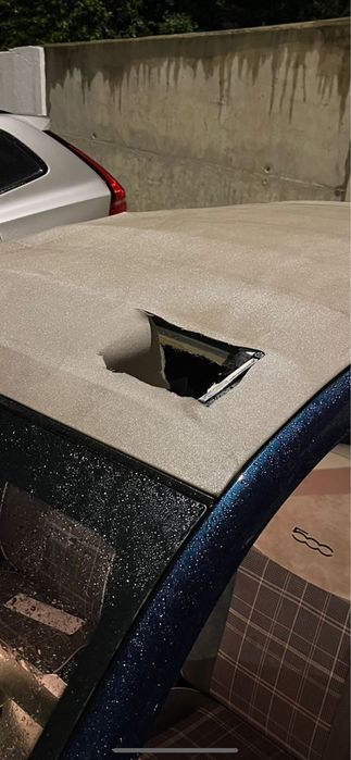 Fiat 500c 2019 capota estragada