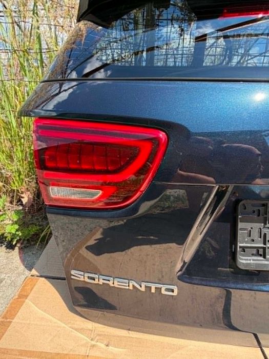 klapa bagaznika kia sorento III lift