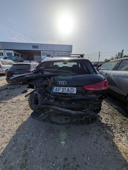 Audi Q3 2.0 TDI S-Line Quattro 2016 - Salvado para peças - 118.000 km