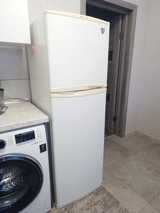 Продам холодильник LG GR-292SQ