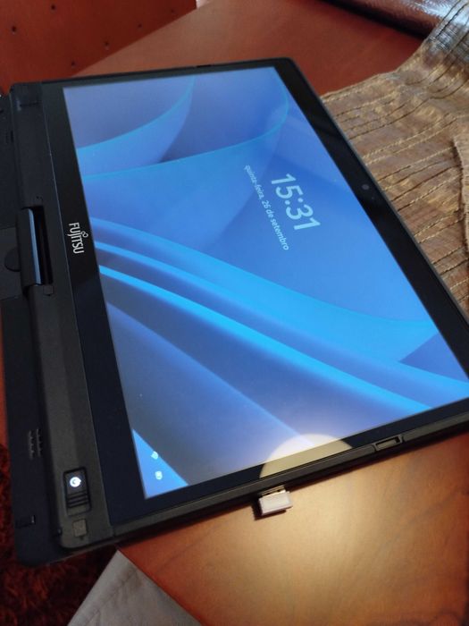 Portátil Lifbook Fujitsu Touch