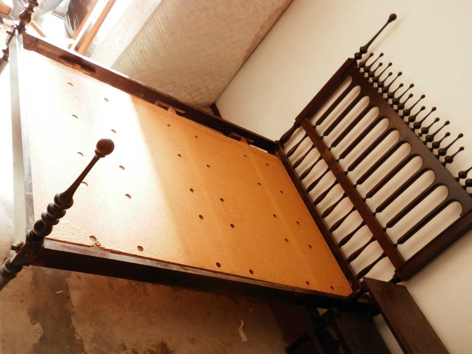 Conjunto moveis antigos Quarto