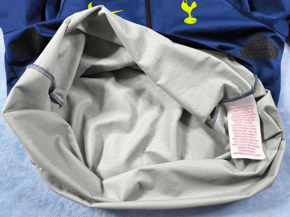 Тренировочная ветровка Nike Tottenham Hotspur FC (147-158 см)