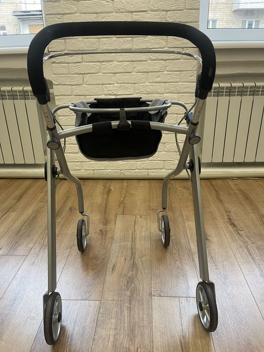 Ходунки ролатор из Германии