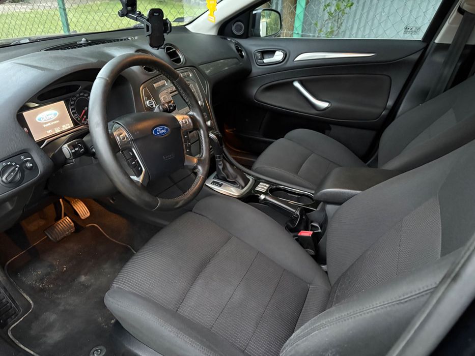 Ford Mondeo MK4 2009 - Diesel, automat - OC i PT na rok.