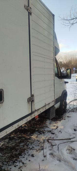 Продам вантажний фургон Iveco Daily 65C15 2001 рік 2.8 л