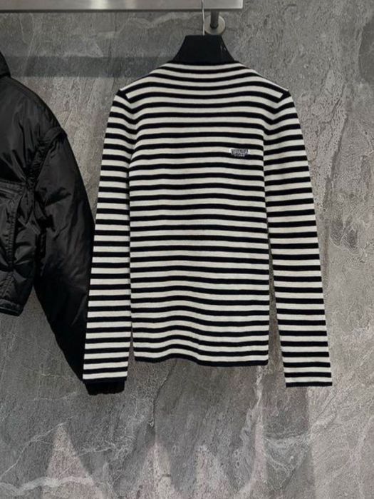 Гольф свитер кофта куртка prada Dior Chanel