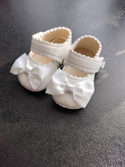 Buciki na chrzest 10cm wkladka
