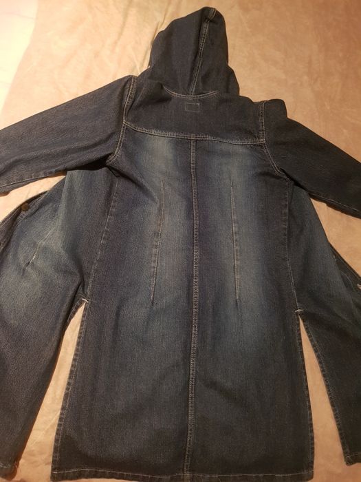 Płaszcz jeansowy "xxxl" z kapturem