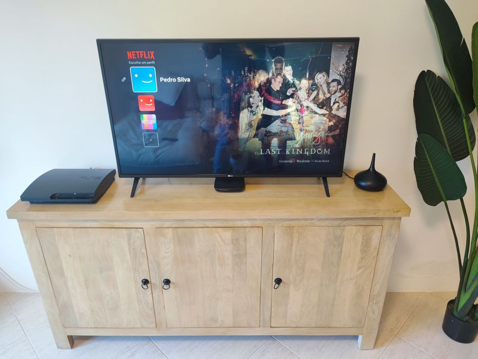 Aparador / Consola Sala Maciça