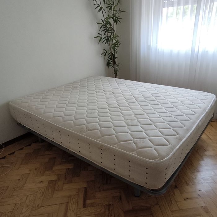 Colchão Casal + Estrado 6 pés