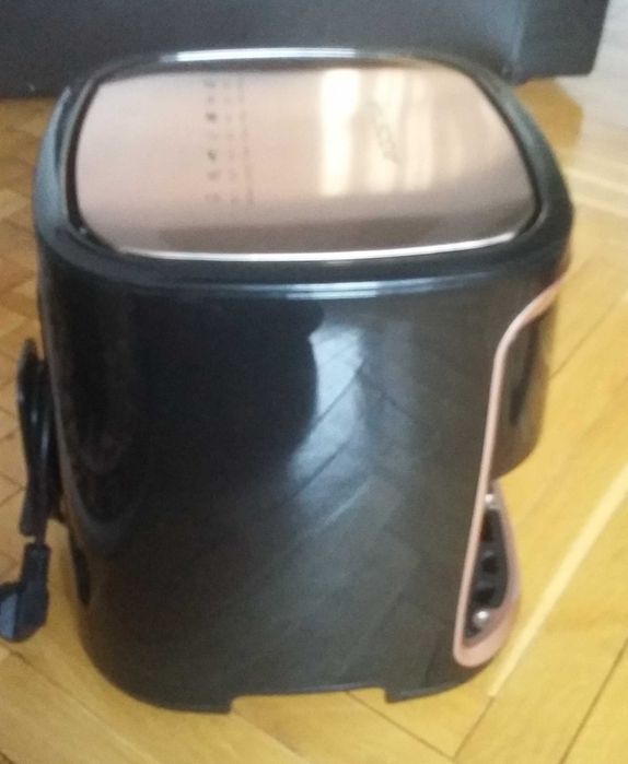 Frytkownica beztłuszczowa Aigostar Air Fryer 7L  1900W