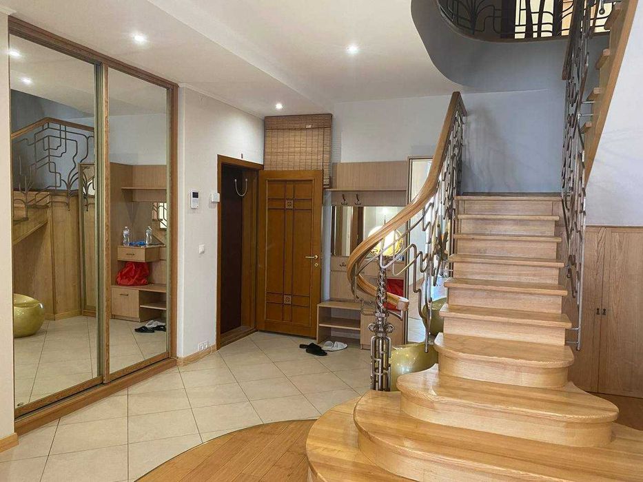 Без %. Осокорки, вул.Срібнокільська, оренда 2 поверхової квартири.